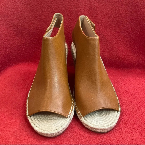 MATT & NAT Sz 38 Acacia Peep Toe Velcro Closure Espadrille Wrapped Wedges - Picture 2 of 11